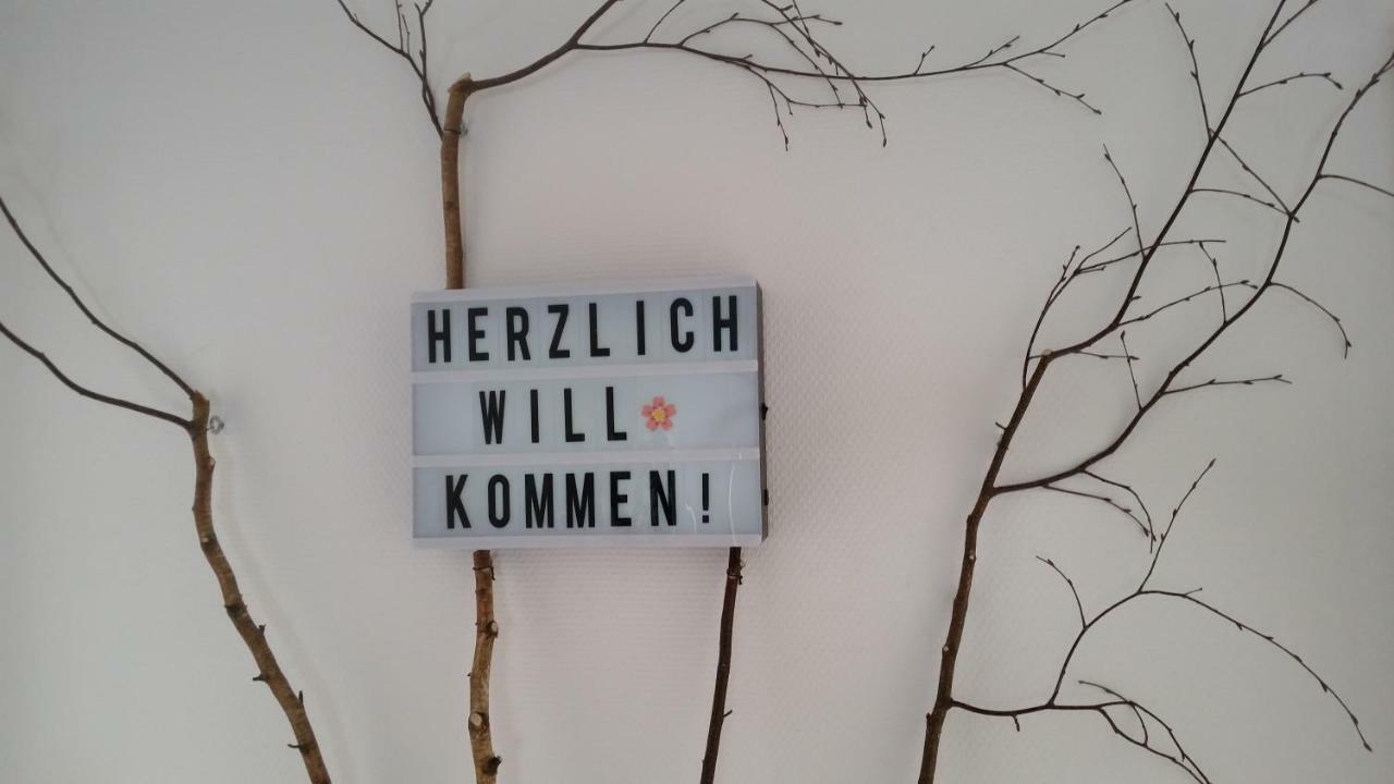 Raeuberhoehle Deuselbach Exteriör bild